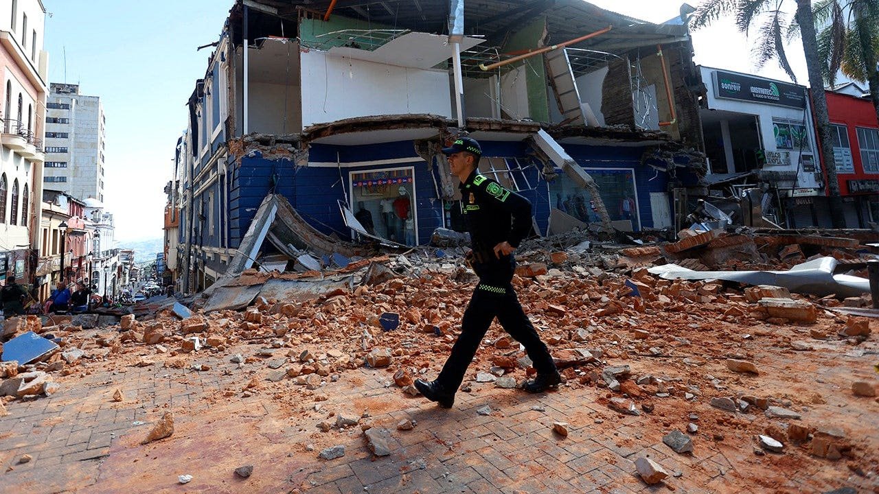 Read more about the article Vacation hot spot brings travel concerns about violent crime and quake fallout