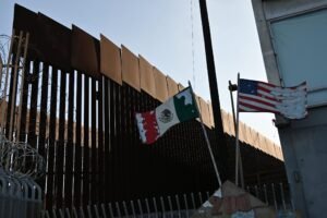 Read more about the article Mexican Consulate Turns to San Diego Orgs to Assist Immigrants