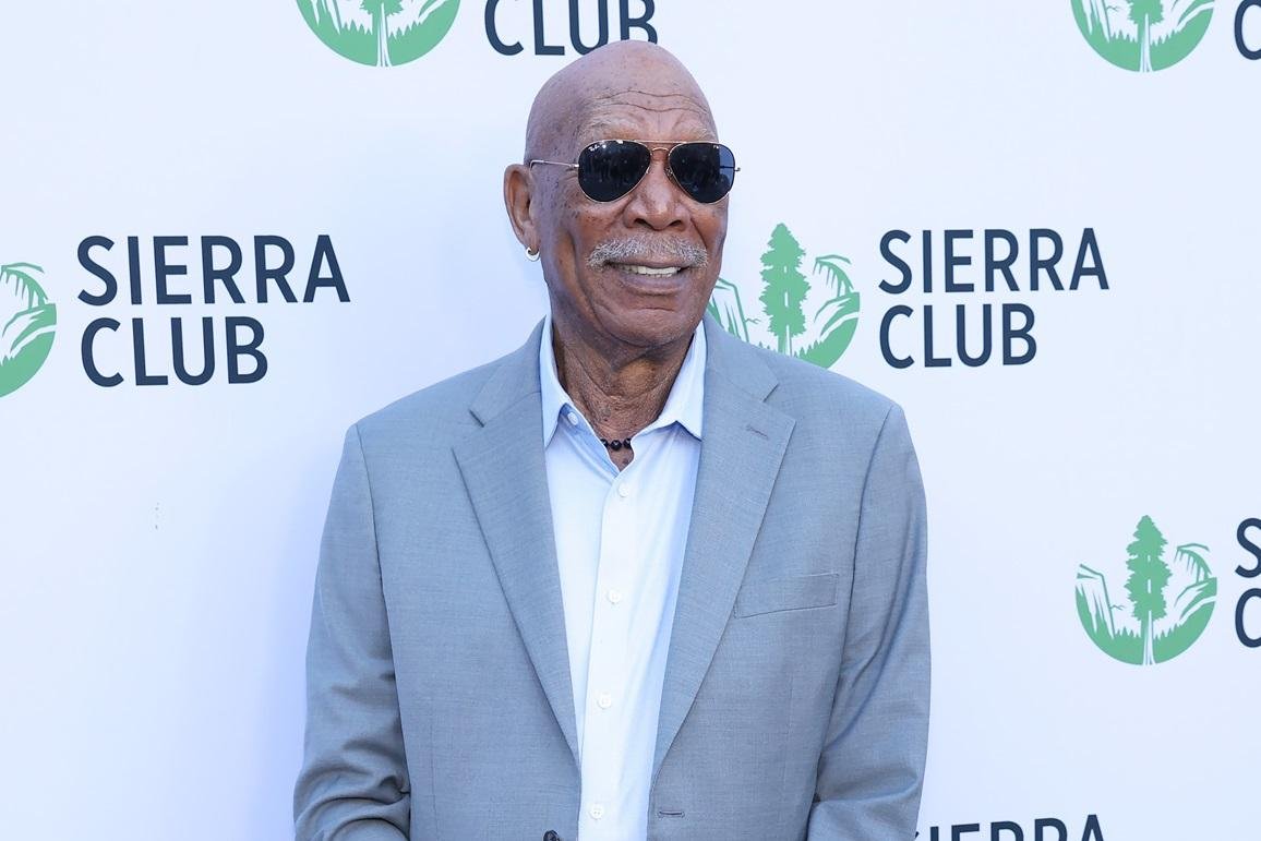 You are currently viewing Morgan Freeman Says He’ll Take a Movie With a “Mediocre” Script If the Pay Is Good Enough