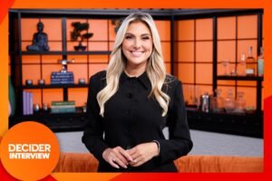 Read more about the article ‘RHOC’ Star Gina Kirschenheiter Says Fighting With Heather Dubrow Is “The Worst”: “Every Year, There’s Always Something That Happens”