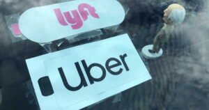 Read more about the article California Uber, Lyft drivers set to form union, not all San Diego rideshare workers on board