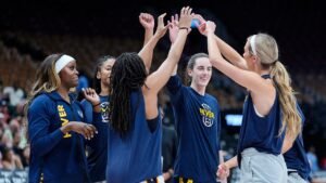 Read more about the article Caitlin Clark helps lift Fever past Tempo after Kelsey Mitchell sits out late while ‘overheated’