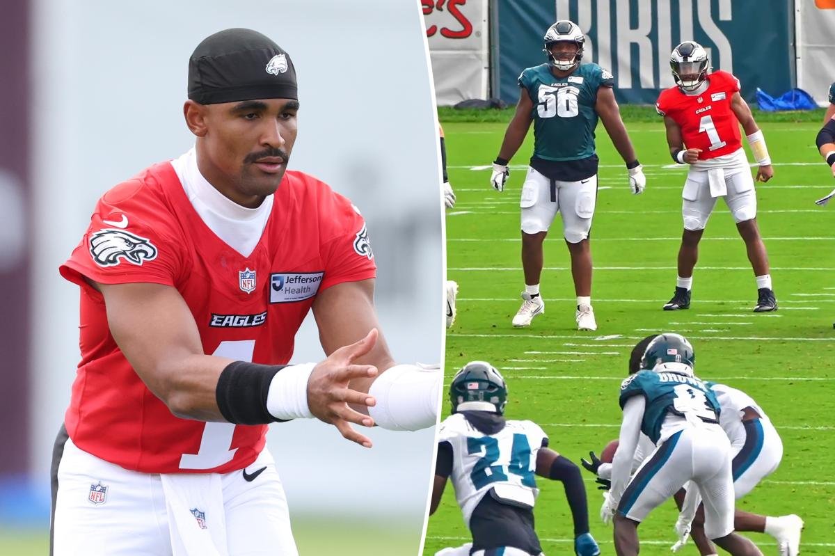You are currently viewing Eagles blasted for posting video of Jalen Hurts interception: Someone ‘may get fired’
