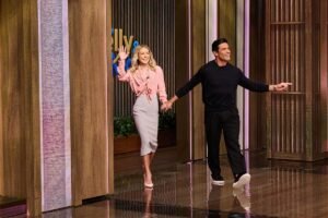 Read more about the article Is ‘Live with Kelly and Mark’ On A Summer Break?