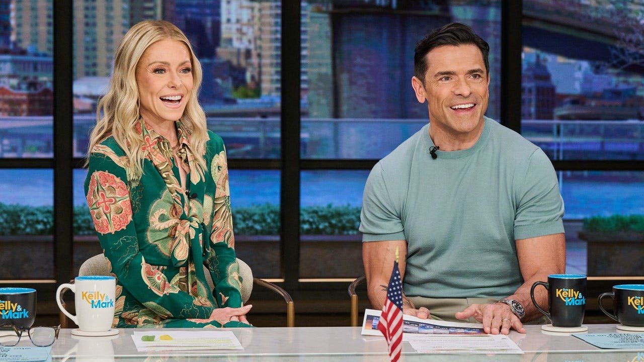 You are currently viewing Kelly Ripa undergoes gum surgery after over-brushing caused recession