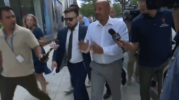 You are currently viewing Lawrence Mayor Brian DePeña arrested for alleged COVID relief fraud