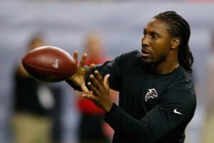 Read more about the article Roddy White questions 49ers’ handling of Brandon Aiyuk amid uncertain future