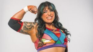 Read more about the article Gabby Forza officially signs first TV contract with TNA
