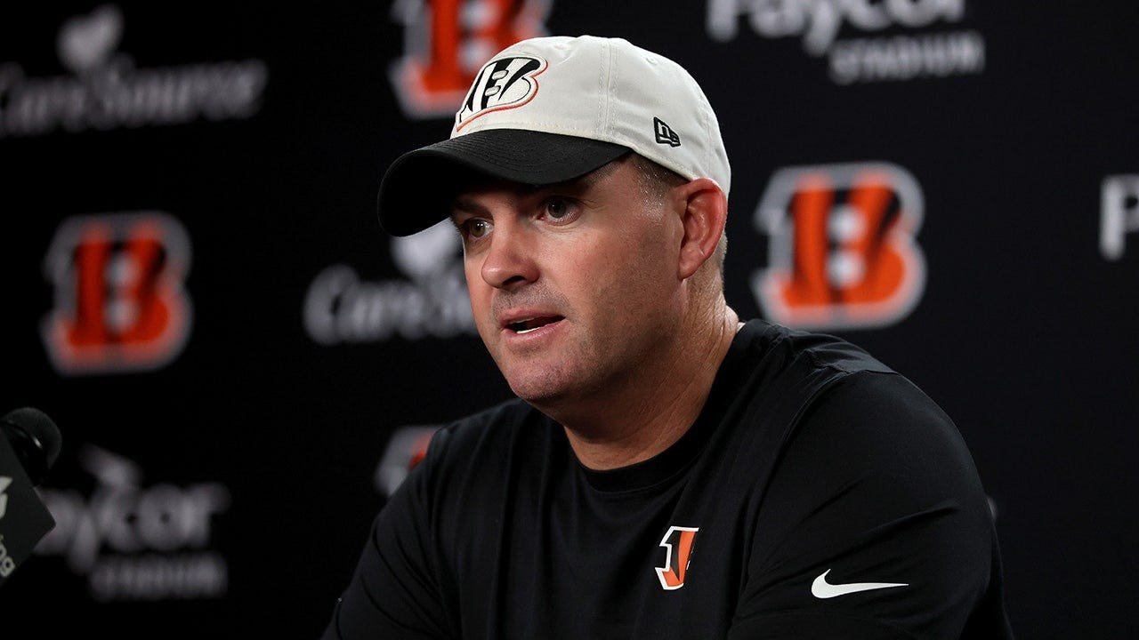 You are currently viewing Zac Taylor admits Bengals broke NFL challenge flag rule for 8 years