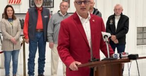 Read more about the article Missouri election chief rejects bid to hold public vote on Trump-backed congressional districts