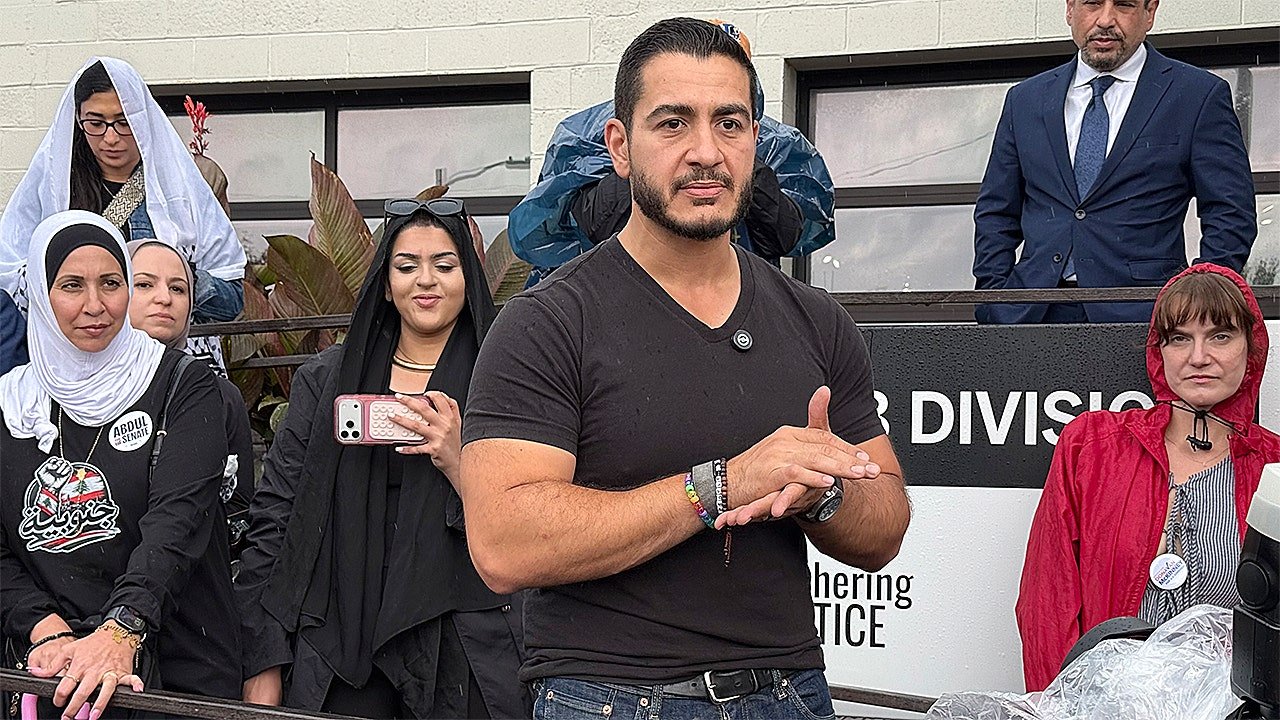 You are currently viewing Abdul El-Sayed backed driver’s licenses for undocumented immigrants