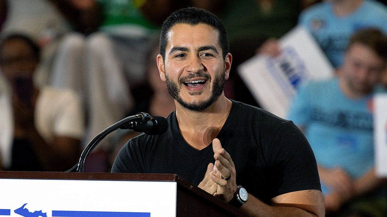 You are currently viewing Abdul El-Sayed dares Trump to attack him in the Michigan Senate race