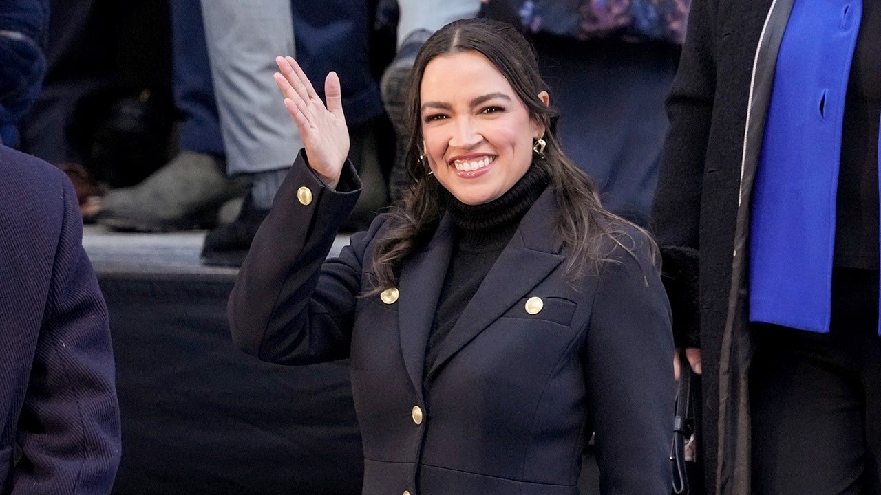 You are currently viewing AOC dismisses past socialist rhetoric as crazy ‘Woke 1’ era times