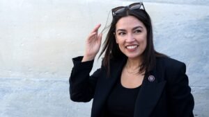 Read more about the article AOC reveals egg freezing decision, blasts Trump on women’s health