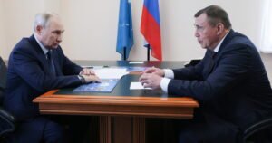 Read more about the article Vladimir Putin’s first visit to disputed Pacific islands draws Tokyo protest