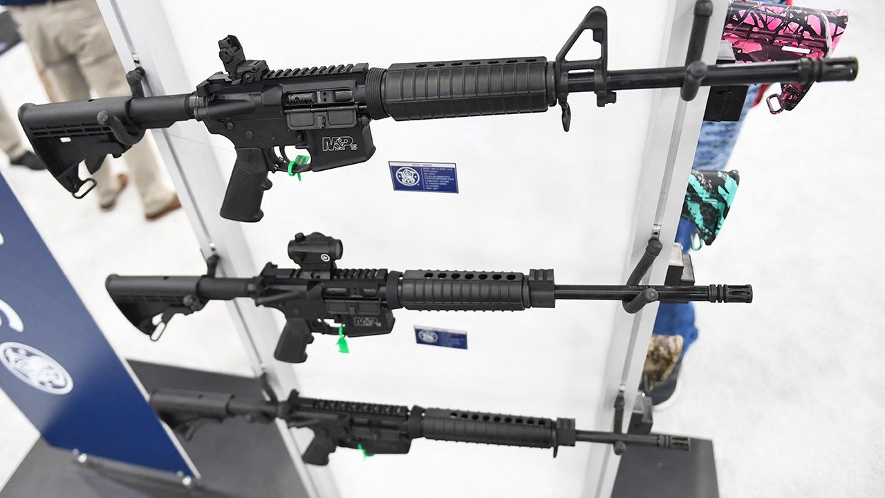You are currently viewing Silencers and short-barreled rifles deregulated after DOJ skips appeal