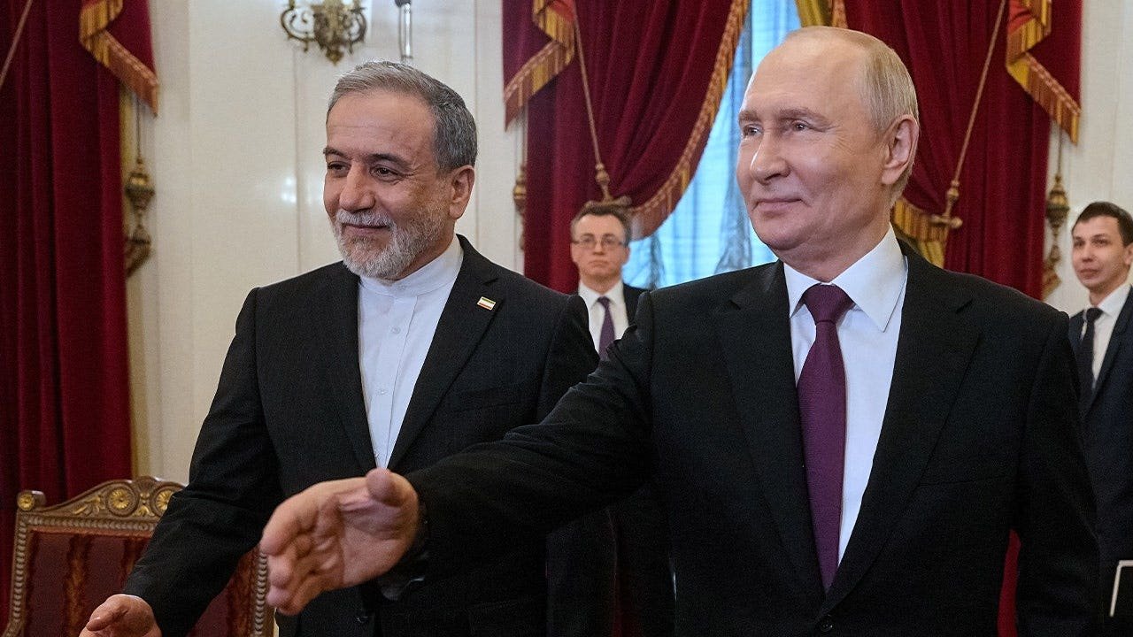 Read more about the article Iran turns to BRICS and Russia to blunt U.S. sanctions, analysts warn