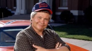 Read more about the article Ben Jones, who played Cooter Davenport on ‘The Dukes of Hazzard,’ dead at 84
