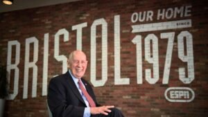 Read more about the article Bill Rasmussen, ESPN founder who conceived a cable network devoted to sports, dead at 93