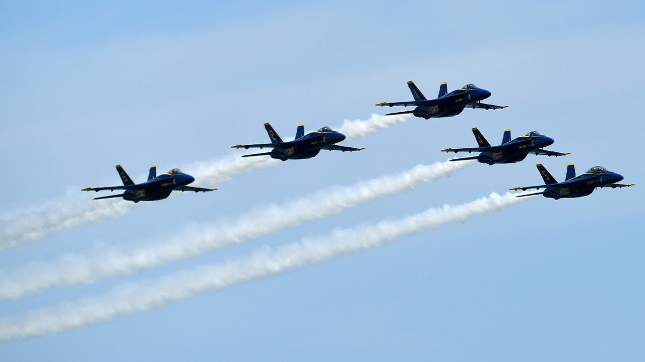 You are currently viewing Navy’s Blue Angels were the stars of the Seattle Seahawks’ first ‘Hard Knocks’ episode: ‘America!’