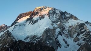 Read more about the article American climber among dead after Broad Peak avalanche in Pakistan
