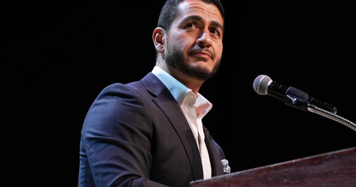 You are currently viewing Abdul El-Sayed wins Michigan Senate primary in major victory for Democrats’ progressive wing