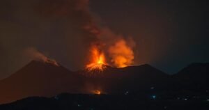 Read more about the article U.S. tourist dies after being struck by lightning while hiking Sicily’s Mt. Etna