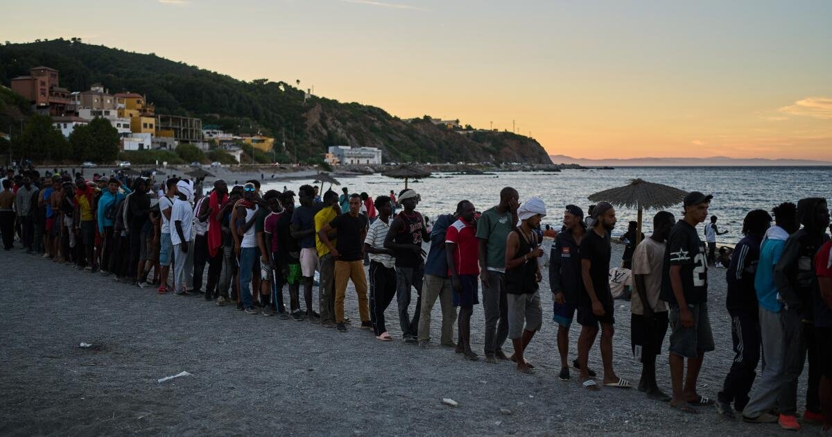 You are currently viewing Spanish Prime Minister Sánchez fends off blistering criticism within the EU over Ceuta crisis