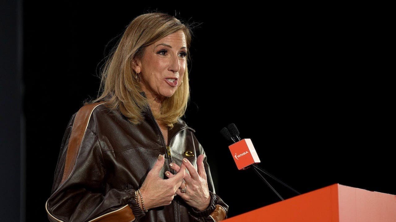 Read more about the article WNBA Commissioner Cathy Engelbert sends trans inclusion memo after Enes Freedom, Royce White announcements