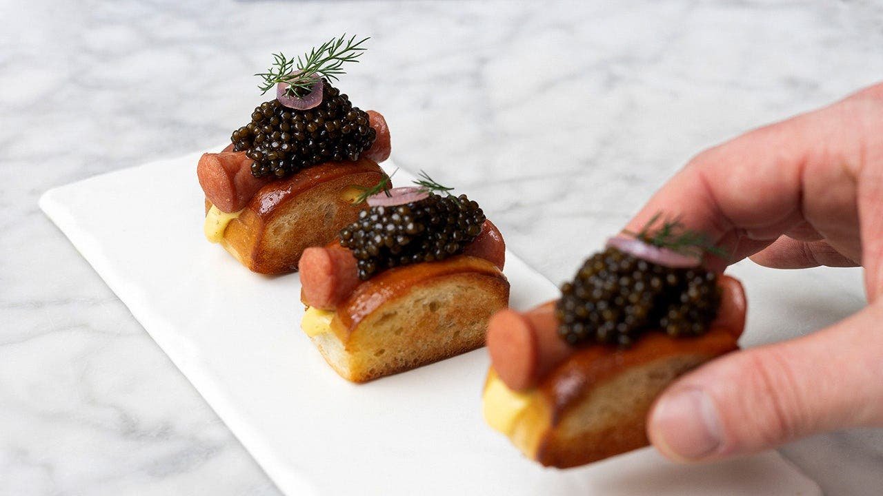 You are currently viewing Wagyu hot dogs topped with caviar and gold flakes now sell for $100