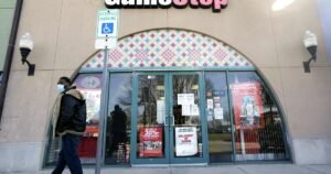 Read more about the article Why GameStop’s bold $56-billion play for eBay is suddenly in doubt