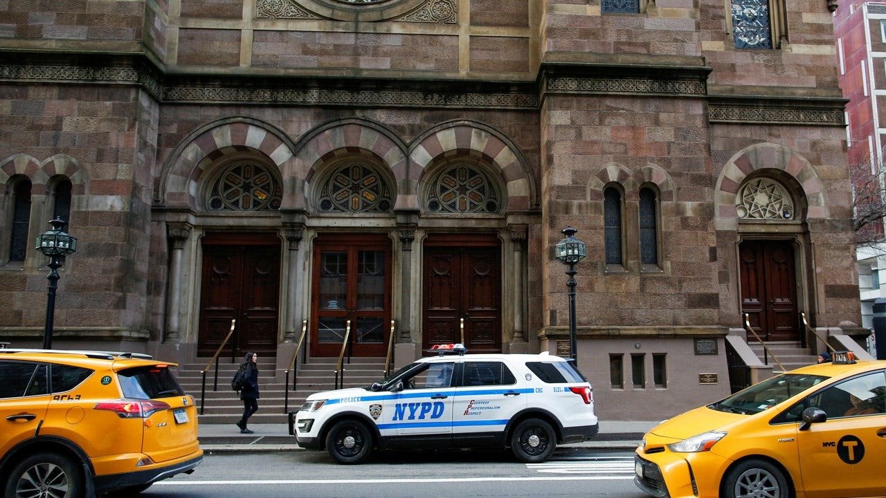 You are currently viewing Bronx man faces hate crime charges after Central Synagogue attack
