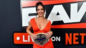 Read more about the article Interim WWE champ Chelsea Green shows orbital bone injury