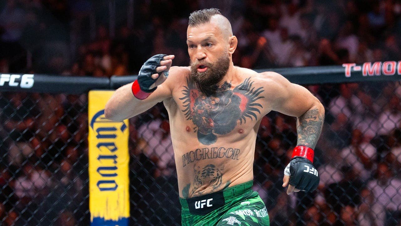 You are currently viewing UFC star Conor McGregor goes viral for drone delivery fiasco after undergoing knee surgery