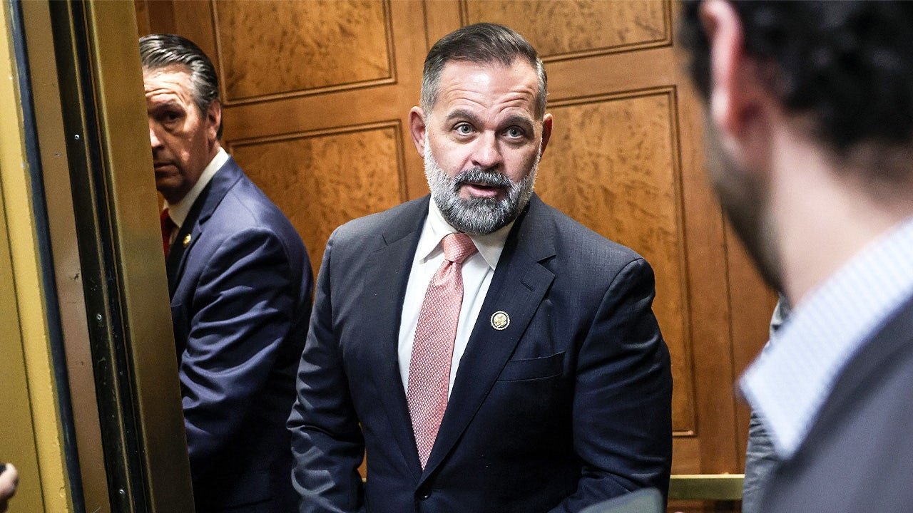 You are currently viewing Trump-backed Cory Mills loses Florida GOP primary amid ethics probe