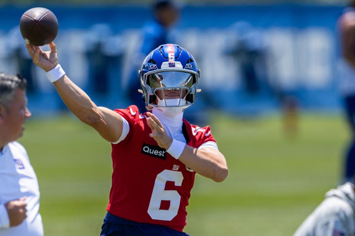 You are currently viewing Giants starting offense struggles in late-game scenario