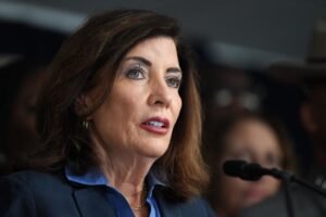 Read more about the article Bus-fare evasion is just the start of Kathy Hochul’s looming MTA cash woes