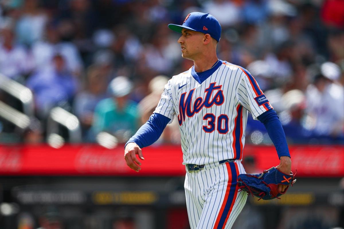 You are currently viewing Mets send Luke Weaver to Pirates as MLB trade deadline sell-off continues