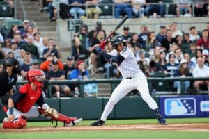Read more about the article Yankees call up George Lombard Jr., send down Anthony Volpe in telling move after trade deadline