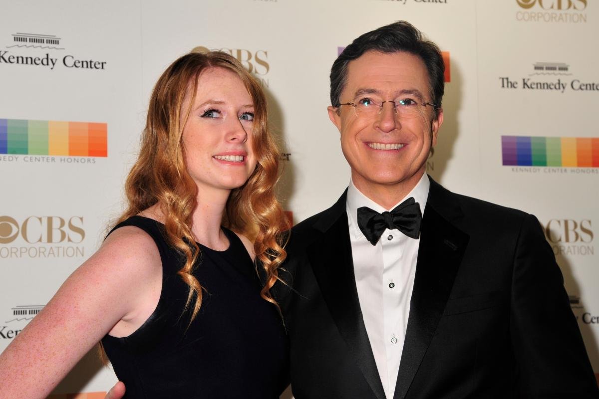 You are currently viewing Stephen Colbert’s daughter resigns from ‘60 Minutes’ — as program grapples with talent exodus: report