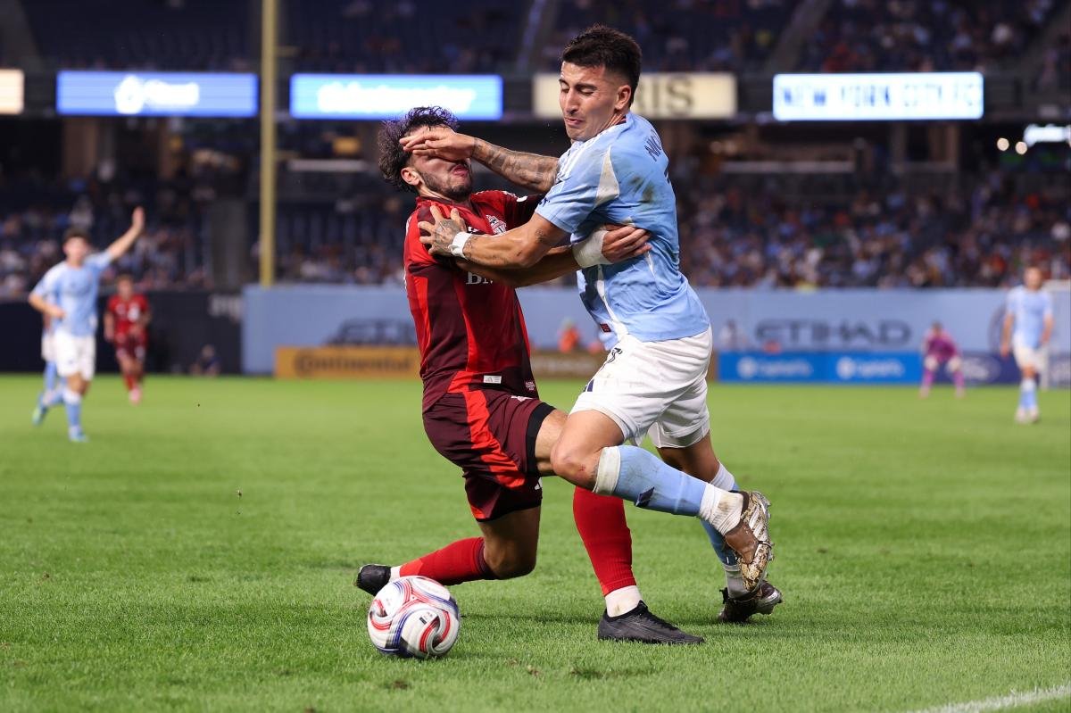 You are currently viewing NYCFC sporting director remains mum on Nicolas Fernandez Mercau transfer rumors