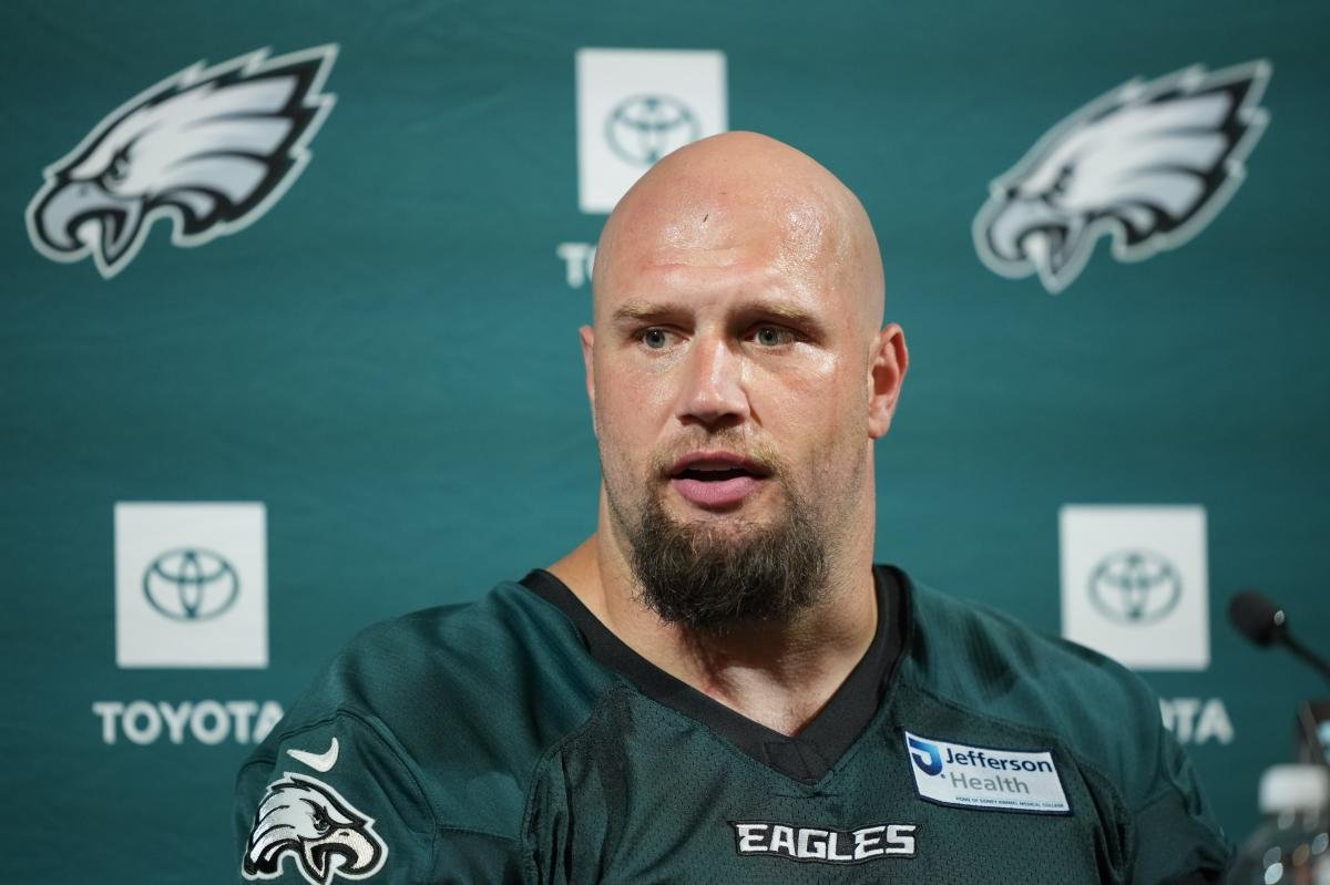 You are currently viewing Eagles’ Lane Johnson reveals he’s ‘probably’ retiring after 2026 season