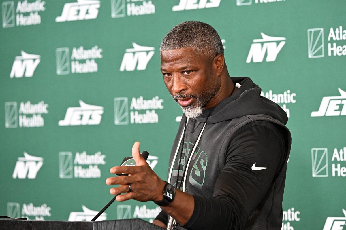 You are currently viewing The embarrassment factor that Aaron Glenn should be judged on in pivotal Jets year