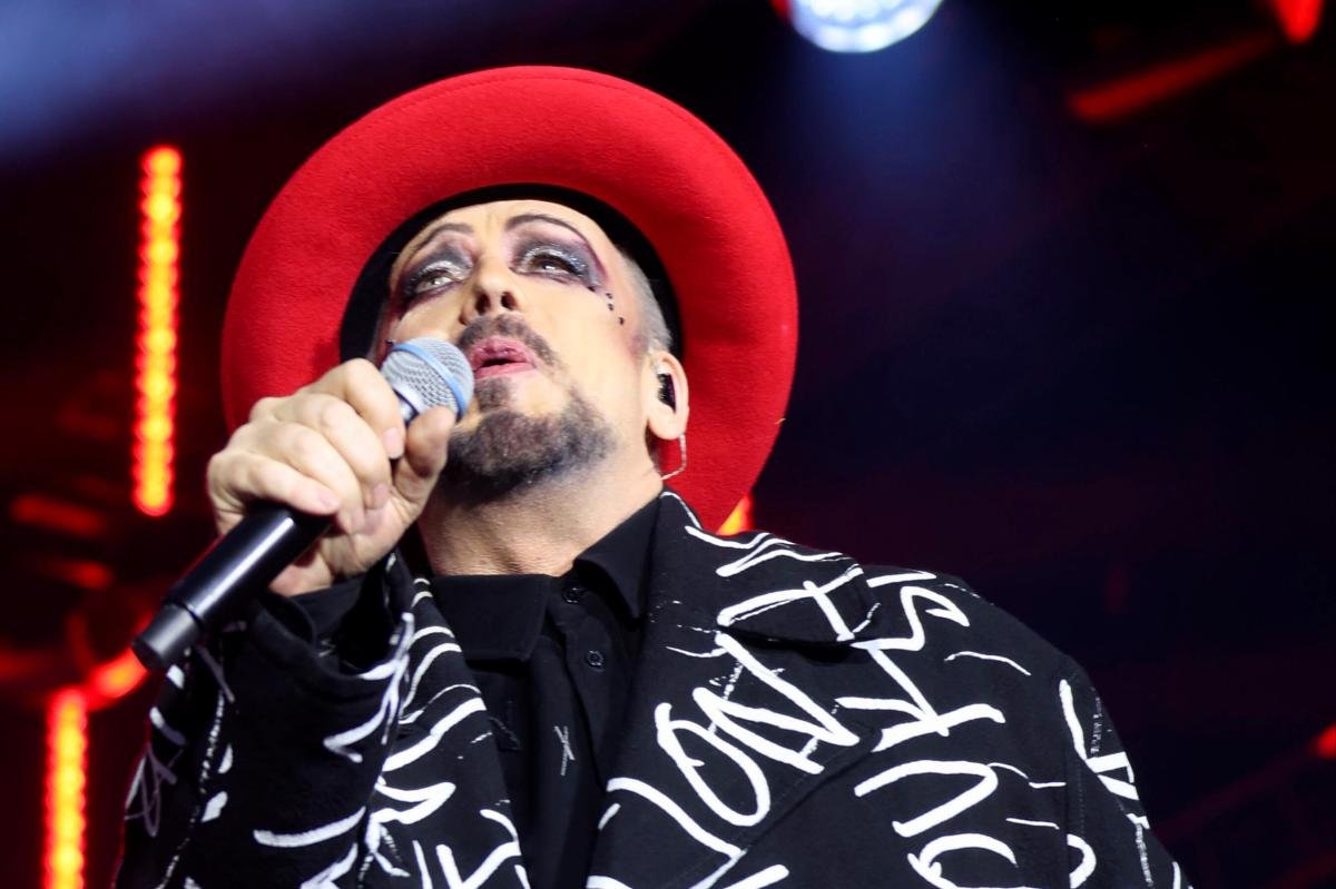 You are currently viewing Cheer Boy George for backing Jews over haters  â even as it costs him his career