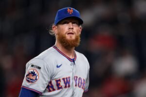 Read more about the article Craig Kimbrel signing with 12th MLB team after two failed stints this season