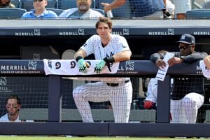 Read more about the article Aaron Boone pinch-hits for Spencer Jones against tough lefty despite promising early splits