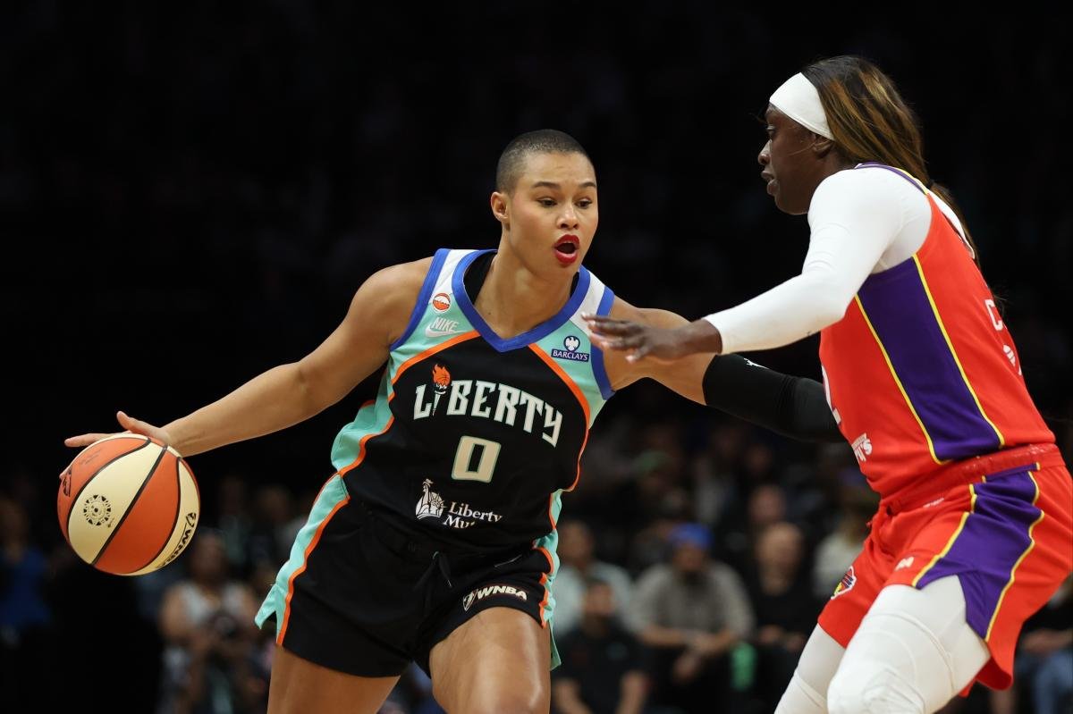 You are currently viewing Satou Sabally stepping away from Liberty ‘for a little bit’ as she continues concussion recovery