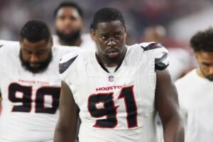 Read more about the article Raiders sign former Texans’ starting DT to bolster defensive line