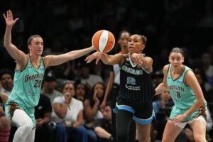 Read more about the article Liberty getting dominated by Sky rookie only puts spotlight on potential Achilles heel