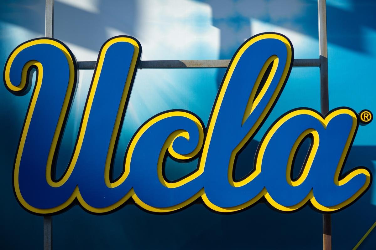 Read more about the article UCLA finally has control over its logo, ending decades of madness